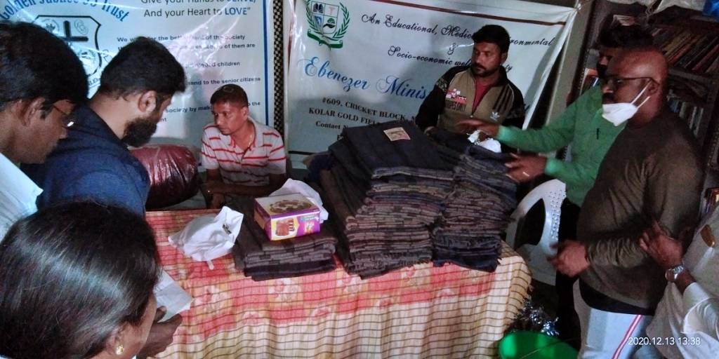 Wollen Blankets Distribution to the needy in Pitchalli KGF Village